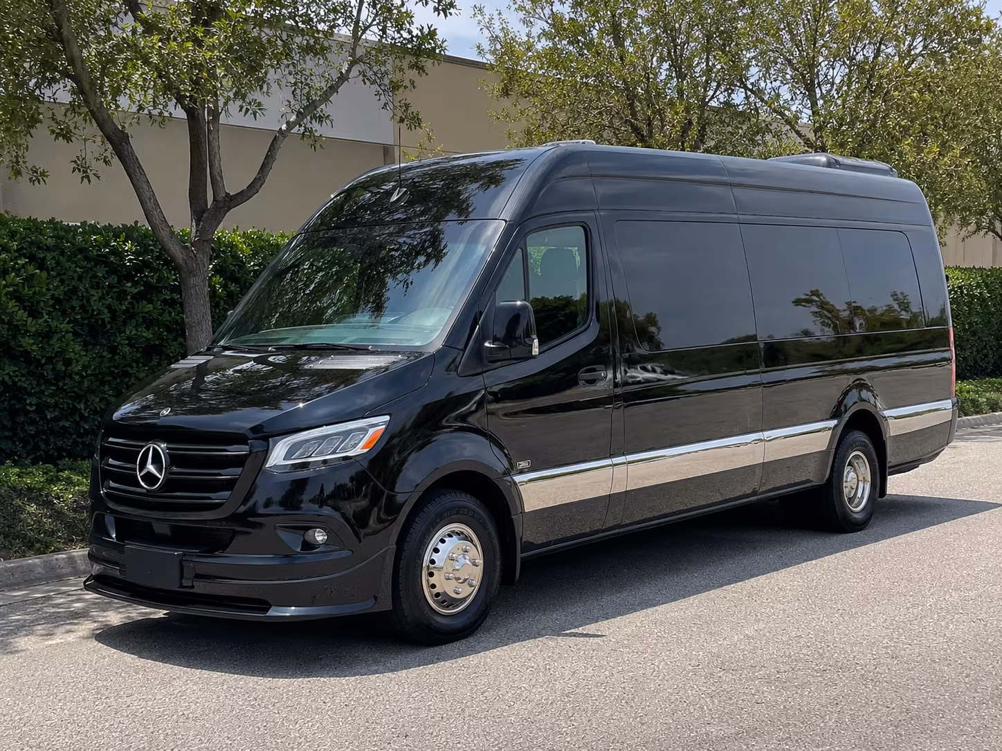 Gulfport Wedding Transportation & Shuttle Service